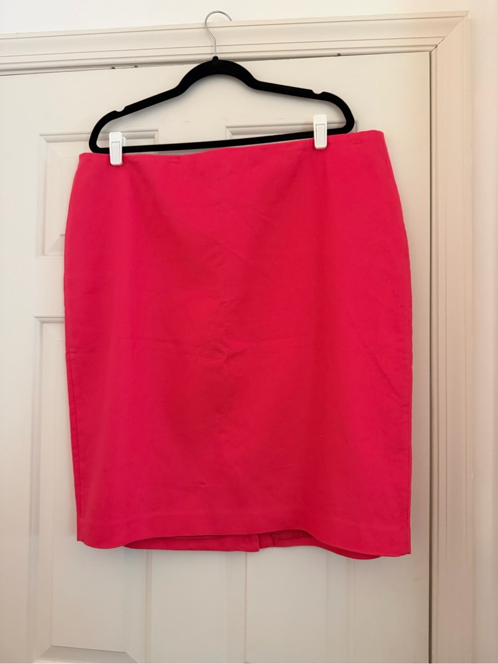 NWT Talbots Bright Pink Pencil Skirt